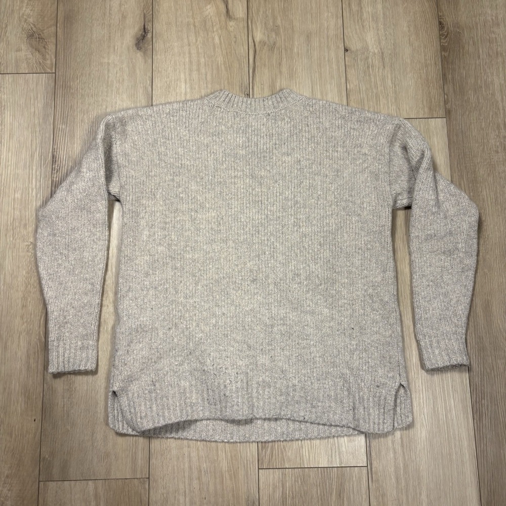 Abercrombie and Fitch Sweater Knit Roses Flowers Size Extra Small - Oatmeal - Picture 4 of 7